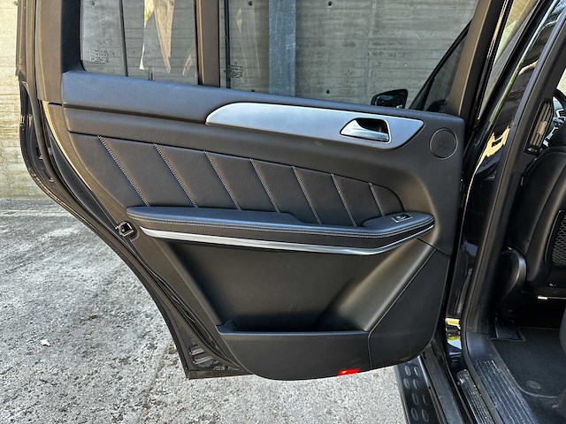 Mercedes-benz gl500 4-matic 4.7 v8 435pk 2014 gl-klasse (origineel-nl) 7-persoons, 6-tfb-94 - afbeelding 32 van  47