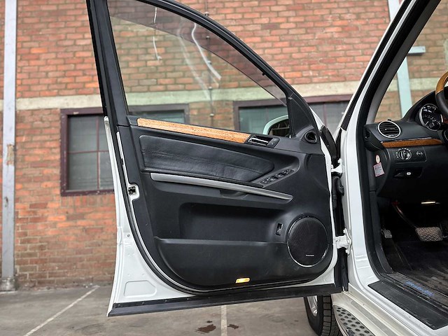 Mercedes-benz gl500 5.5 v8 388pk 2006 gl-klasse -youngtimer- - afbeelding 32 van  55