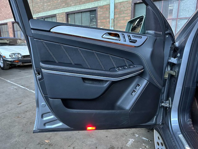 Mercedes-benz gl63 amg 5.5 v8 4matic 557pk 2016 gl-klasse, tg-337-j - afbeelding 22 van  38