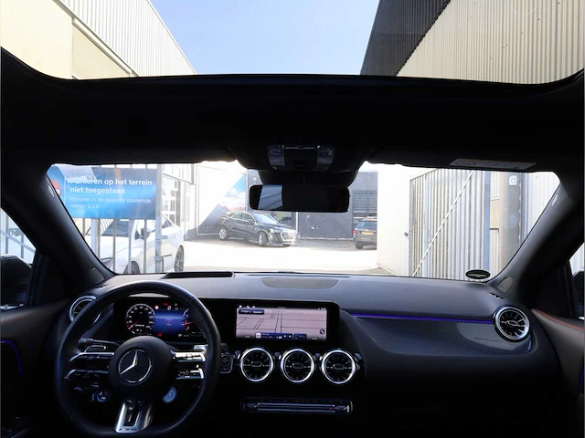 Mercedes benz gla 35 amg 4matic automaat 2024 - afbeelding 18 van  49