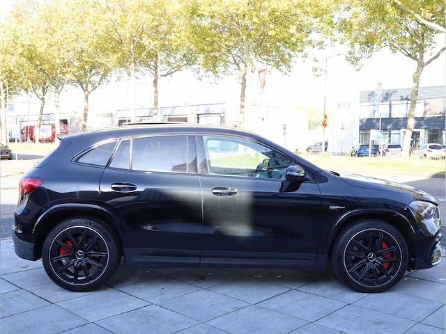 Mercedes benz gla 35 amg 4matic automaat 2024 - afbeelding 13 van  49