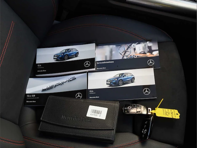 Mercedes benz gla 35 amg 4matic automaat 2024 - afbeelding 32 van  36