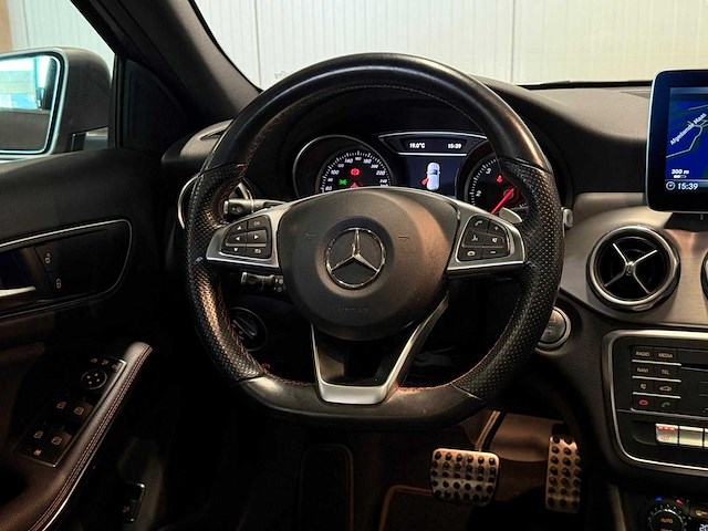Mercedes-benz gla-klasse 180 d premium 2018 | rl-630-n iaw - afbeelding 8 van  21