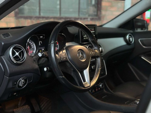 Mercedes-benz gla200 1.6 156pk 2014 (automaat) gla-klasse, tr-595-g - afbeelding 10 van  43