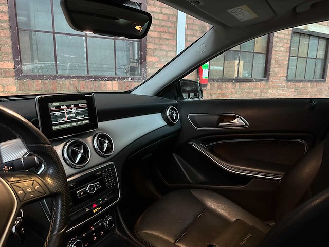 Mercedes-benz gla200 1.6 156pk 2014 (automaat) gla-klasse, tr-595-g - afbeelding 13 van  43