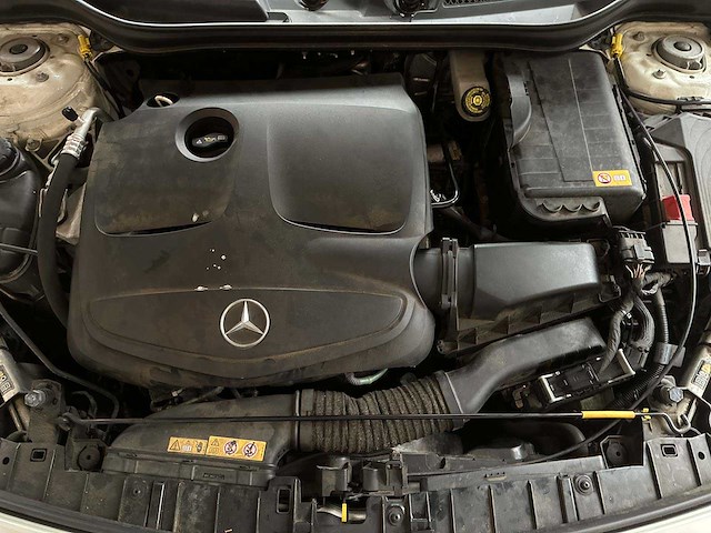Mercedes-benz gla200 1.6 156pk 2014 (automaat) gla-klasse, tr-595-g - afbeelding 31 van  43