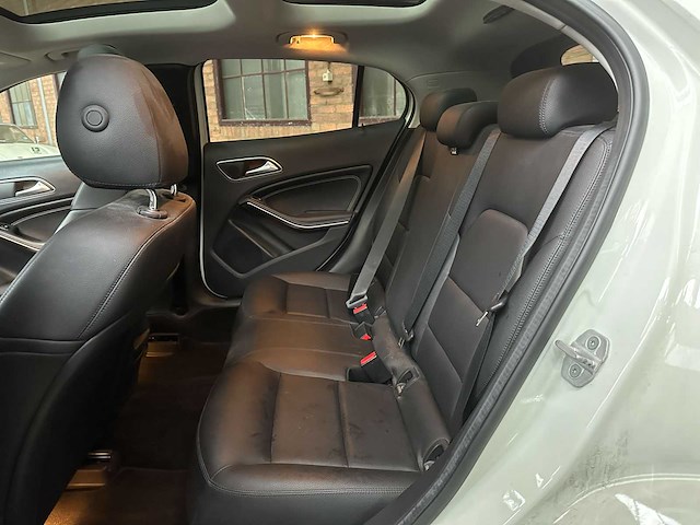 Mercedes-benz gla200 1.6 156pk 2014 (automaat) gla-klasse, tr-595-g - afbeelding 33 van  43