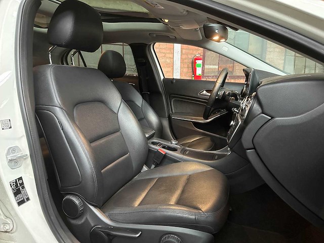 Mercedes-benz gla200 1.6 156pk 2014 (automaat) gla-klasse, tr-595-g - afbeelding 37 van  43