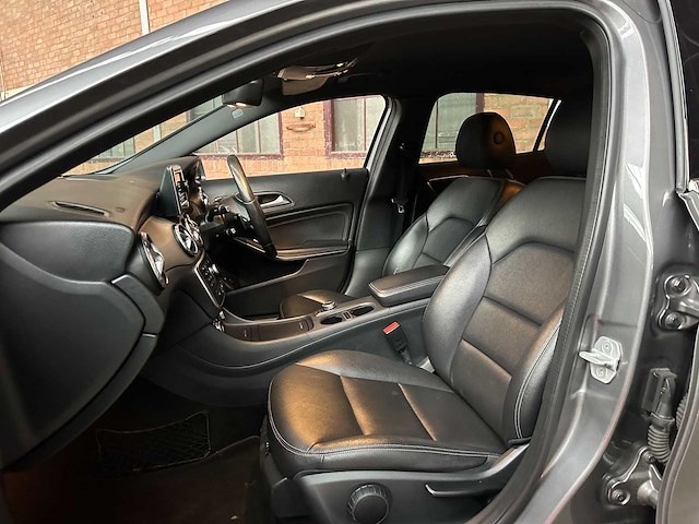 Mercedes-benz gla200 cdi ambition 136pk 2015 gla-klasse, n-761-bj - afbeelding 29 van  36