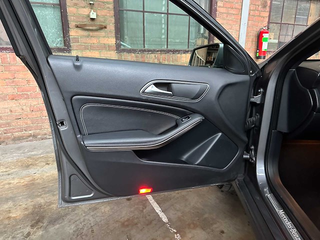 Mercedes-benz gla200 cdi ambition 136pk 2015 gla-klasse, n-761-bj - afbeelding 24 van  36
