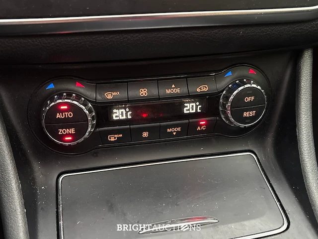Mercedes-benz gla200 premium plus 157pk 2018 (origineel-nl) gla-klasse, ts-806-x - afbeelding 6 van  45