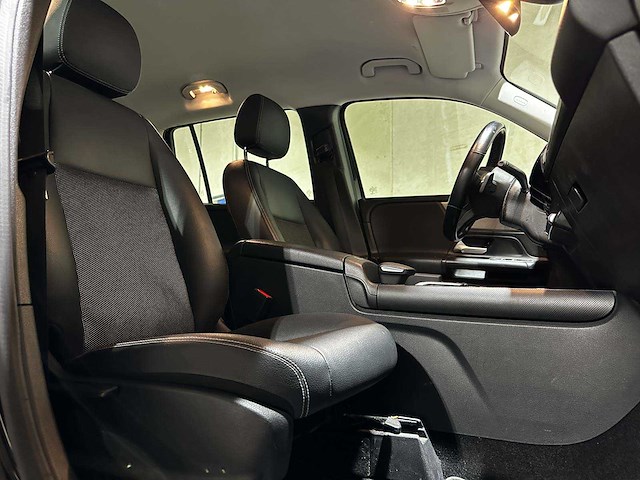 Mercedes-benz glb180 business solution 136hp 2021 (origineel-nl + 1e eigenaar) glb-klasse, l-079-fr - afbeelding 31 van  38