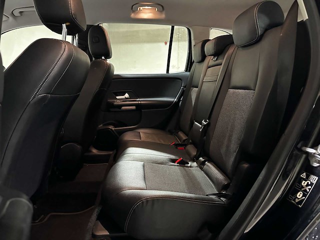 Mercedes-benz glb180 business solution 136hp 2021 (origineel-nl + 1e eigenaar) glb-klasse, l-079-fr - afbeelding 25 van  37