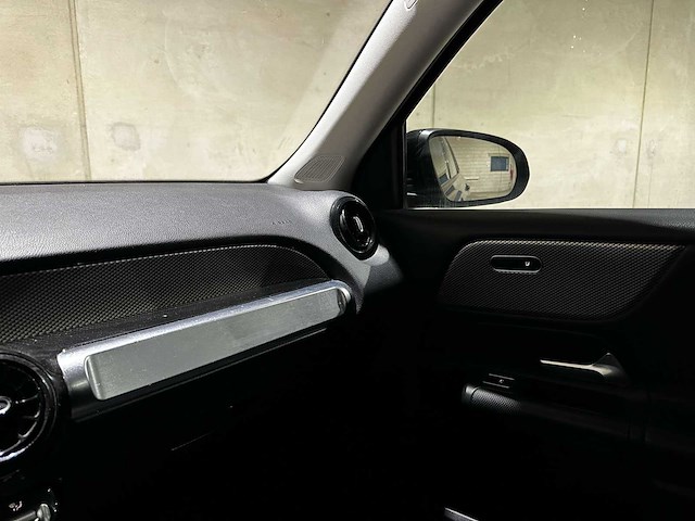 Mercedes-benz glb180 business solution 136pk 2021 (origineel-nl + 1e eigenaar) glb-klasse, l-079-fr - afbeelding 21 van  38