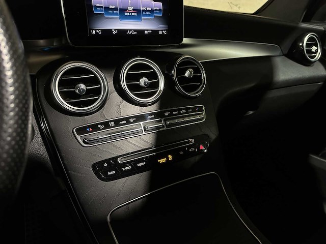 Mercedes-benz glc220d coupé 4matic edition 1 glc-klasse 170pk 2017, rz-562-l - afbeelding 32 van  50