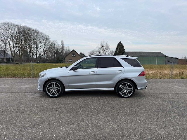 Mercedes-benz gle 350d bedrijfswagen - afbeelding 12 van  46