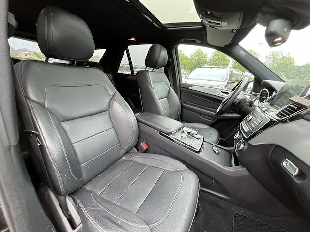 Mercedes-benz gle-klasse 350 d amg 4matic | j-055-fs - afbeelding 24 van  28