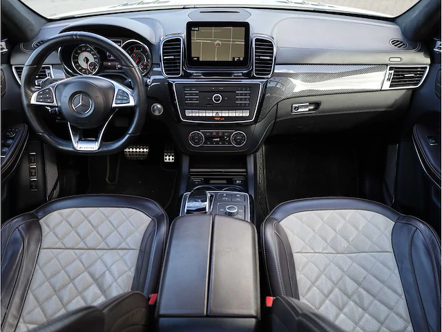 Mercedes-benz gls 63 amg 4matic 5.5 v8 bi turbo 585pk automaat 2016 - afbeelding 13 van  52
