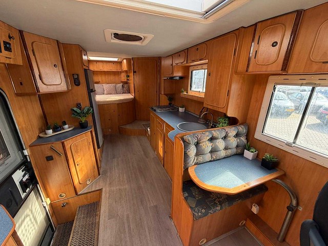 Mercedes benz kampeerwagen 3.5 611 d-ii camper bd-hz-26 - afbeelding 8 van  28