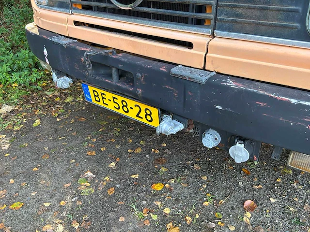 Mercedes-benz lpko 1113 b camper - afbeelding 25 van  32