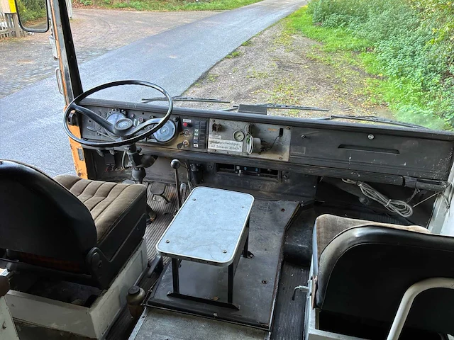 Mercedes-benz lpko 1113 b camper - afbeelding 3 van  32