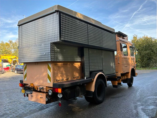 Mercedes-benz lpko 1113 b camper - afbeelding 13 van  32