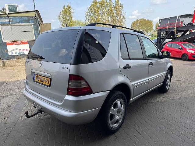 Mercedes-benz m-klasse 270 cdi 88-hh-pj - afbeelding 7 van  12