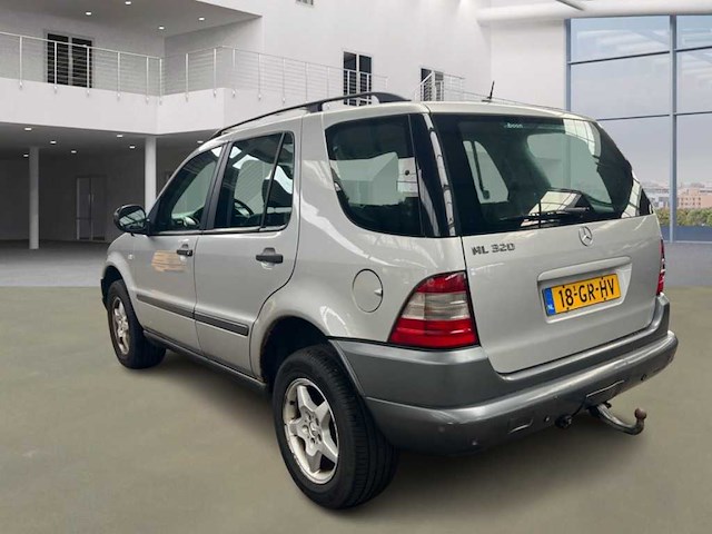 Mercedes-benz m-klasse 320 , 18-gr-hv - afbeelding 8 van  13