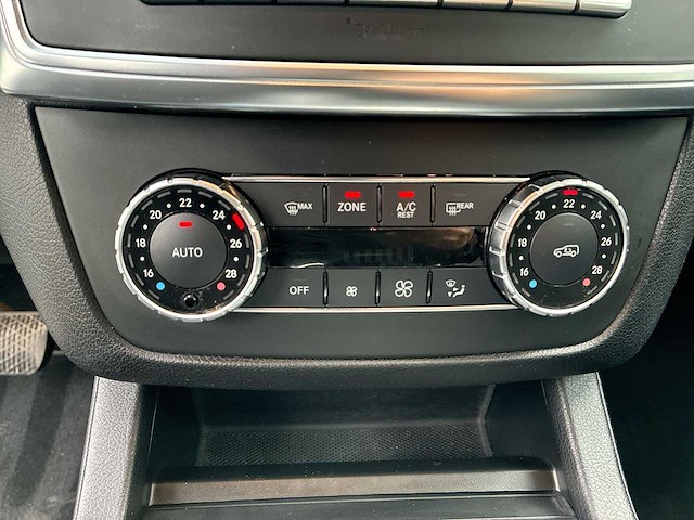 Mercedes-benz m-klasse 350 bluetec 2014 | hx-764-k i - afbeelding 7 van  25