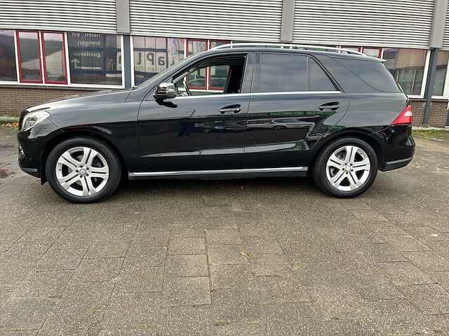 Mercedes-benz m-klasse 350 bluetec 2014 | hx-764-k i - afbeelding 20 van  25