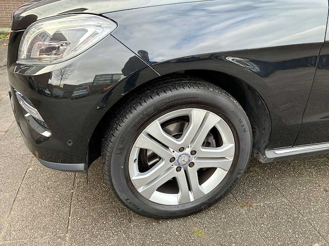 Mercedes-benz m-klasse 350 bluetec 2014 | hx-764-k i - afbeelding 8 van  25