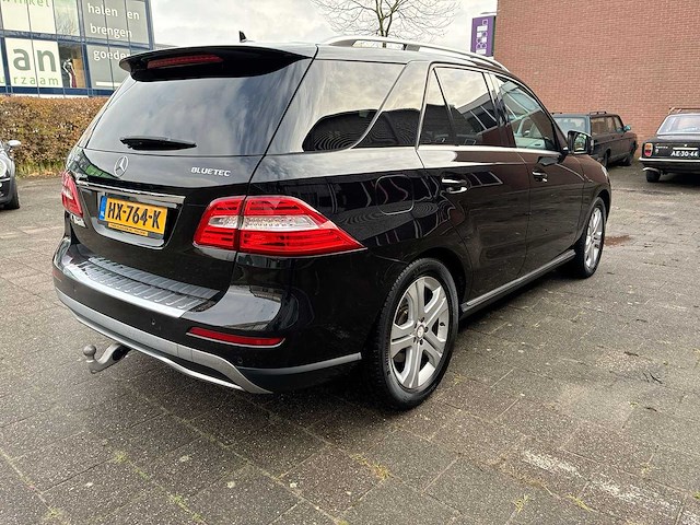 Mercedes-benz m-klasse 350 bluetec 2014 | hx-764-k i - afbeelding 23 van  25