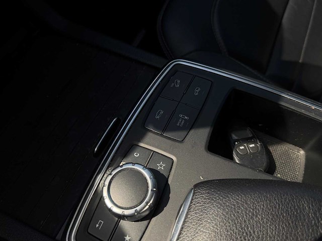 Mercedes-benz m-klasse 350 bluetec | k-733-pz i - afbeelding 15 van  30