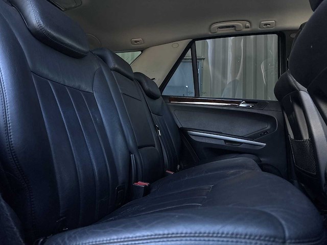 Mercedes-benz m-klasse 500 2006 | 33-sh-vl - afbeelding 11 van  31