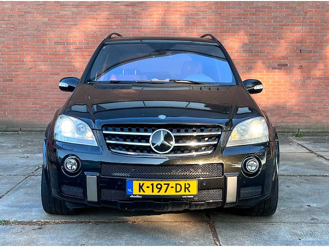 Mercedes-benz m-klasse amg 63, automaat, k-197-dr - afbeelding 21 van  25