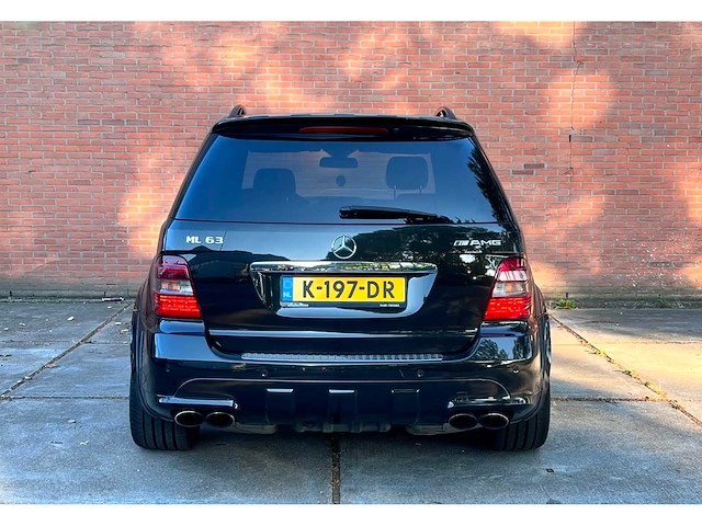 Mercedes-benz m-klasse amg 63, automaat, k-197-dr - afbeelding 22 van  25