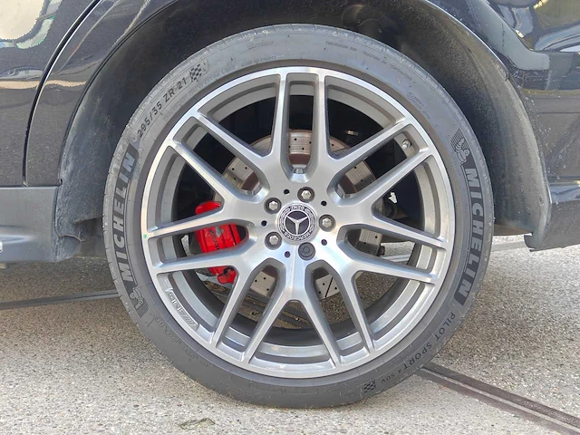 Mercedes-benz m-klasse amg 63 performance pack | 20-xtz-4 i - afbeelding 2 van  31