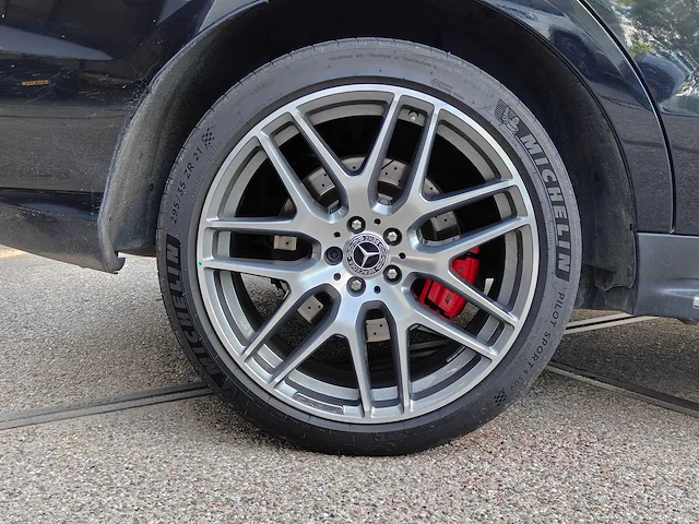Mercedes-benz m-klasse amg 63 performance pack | 20-xtz-4 i - afbeelding 4 van  31