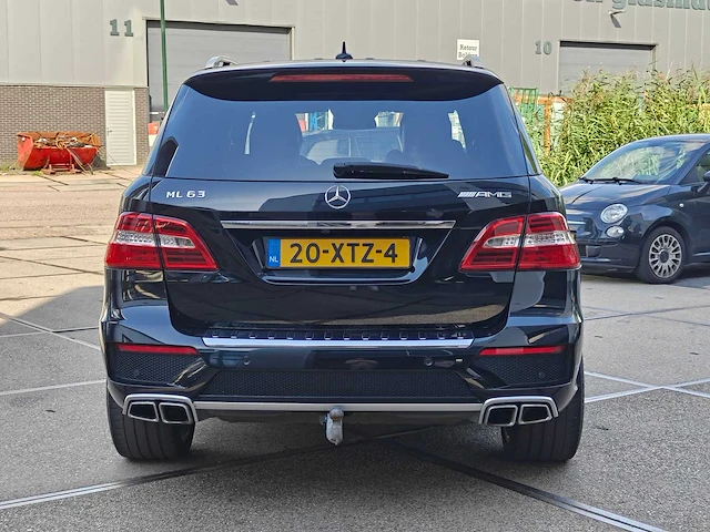 Mercedes-benz m-klasse amg 63 performance pack | 20-xtz-4 i - afbeelding 30 van  31