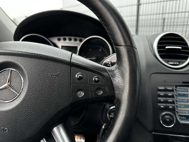 Mercedes-benz m320 cdi m-klasse 221pk 2006, v-450-hd - afbeelding 10 van  33