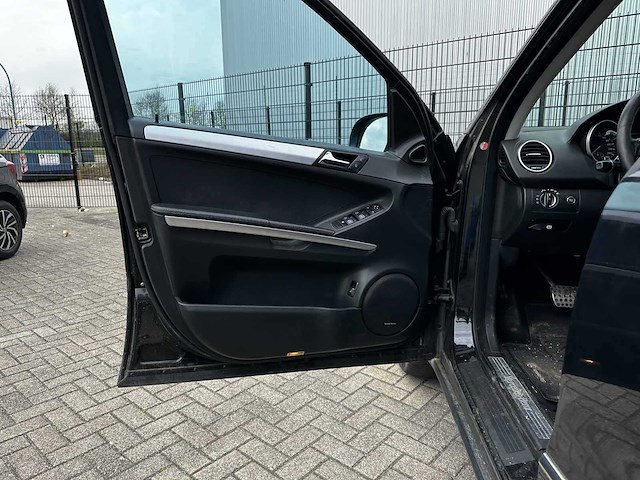 Mercedes-benz m320 cdi m-klasse 221pk 2006, v-450-hd - afbeelding 18 van  33