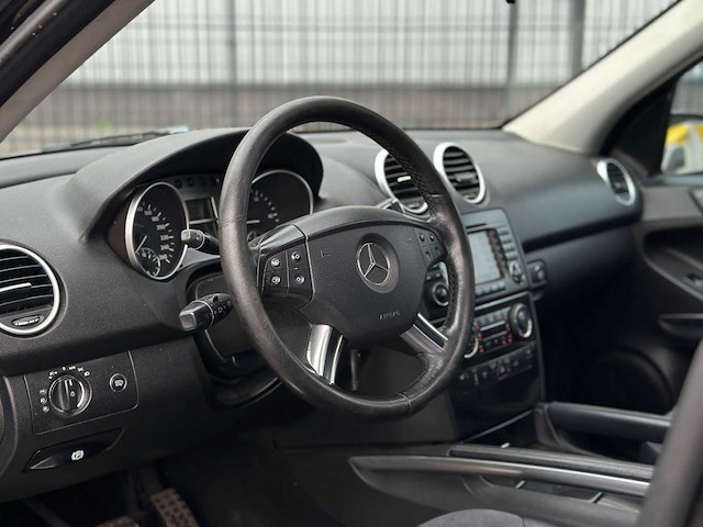 Mercedes-benz m320 cdi m-klasse 221pk 2006, v-450-hd - afbeelding 12 van  34