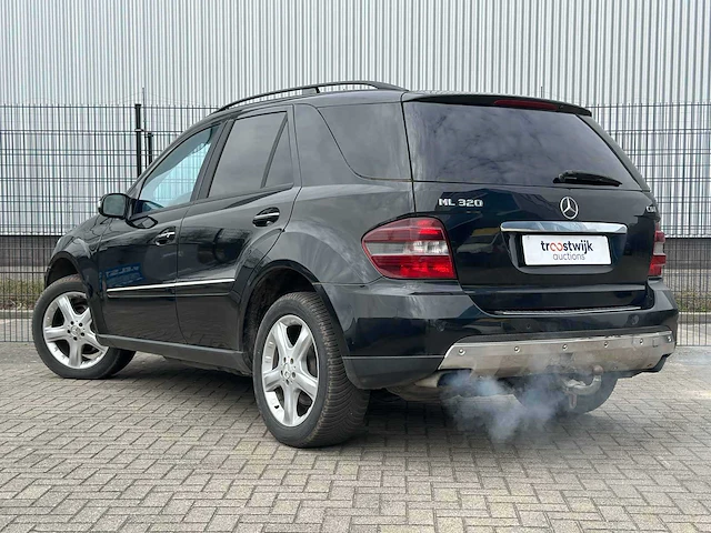 Mercedes-benz m320 cdi m-klasse 221pk 2006, v-450-hd - afbeelding 2 van  34