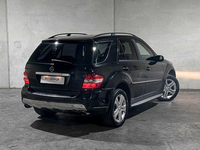 Mercedes-benz m350 3.5l v6 4matic m-klasse 268pk 2006 (origineel-nl+1e eigenaar) - afbeelding 33 van  35