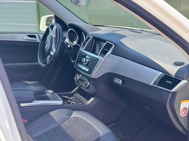 Mercedes-benz m350 bluetec automaat,* nt-983-b - afbeelding 13 van  13