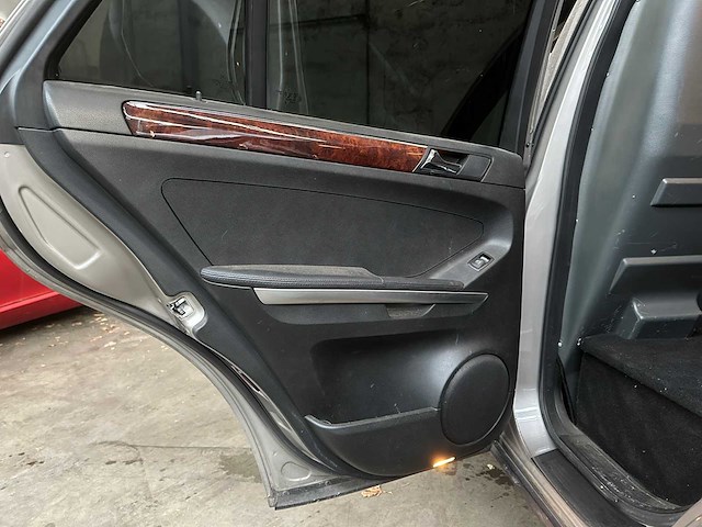 Mercedes-benz m420 cdi m-klasse 306pk 2007, vpt-24-t - afbeelding 35 van  39
