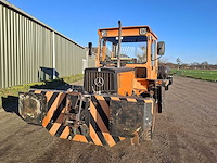Mercedes benz mb - 1990 - trac 700 spoor - vierwielaangedreven landbouwtractor - afbeelding 2 van  17