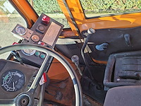 Mercedes benz mb - 1990 - trac 700 spoor - vierwielaangedreven landbouwtractor - afbeelding 5 van  12