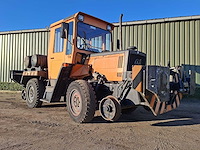 Mercedes benz mb - 1990 - trac 700 spoor - vierwielaangedreven landbouwtractor - afbeelding 10 van  12