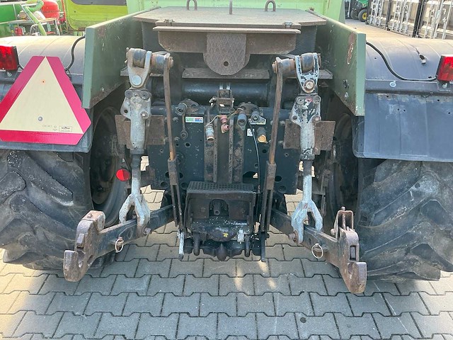Mercedes-benz mb trac 1000 turbo vierwielaangedreven landbouwtractor - afbeelding 2 van  3